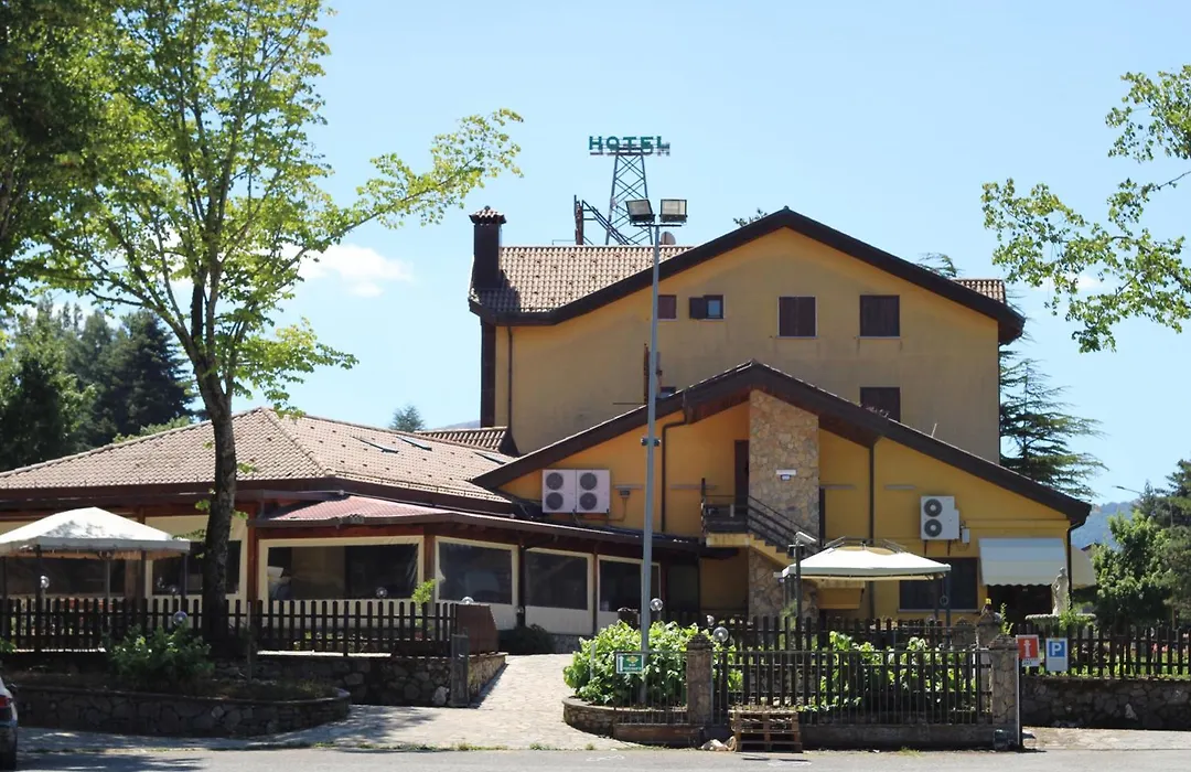 Regina Hotel Pollino-1
